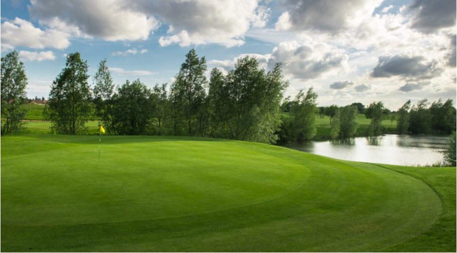 Photo of Sunbury Golf Centre